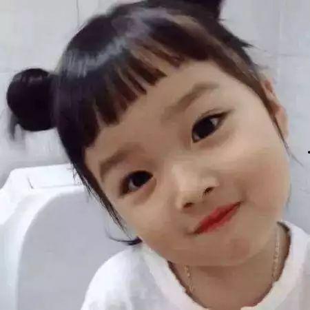 吃瓜网红小女孩视频,网红小女孩的吃瓜日常