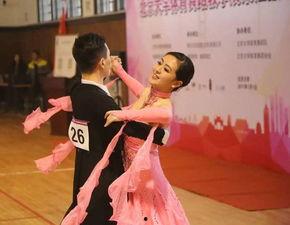 上海名校舞蹈老师吃瓜网,吃瓜网上的风云人物